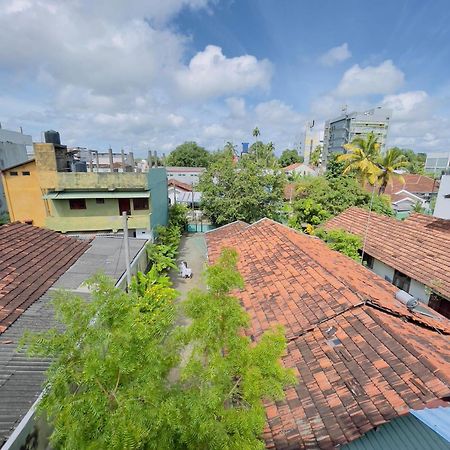 Apartament Araliya White House Negombo Zewnętrze zdjęcie