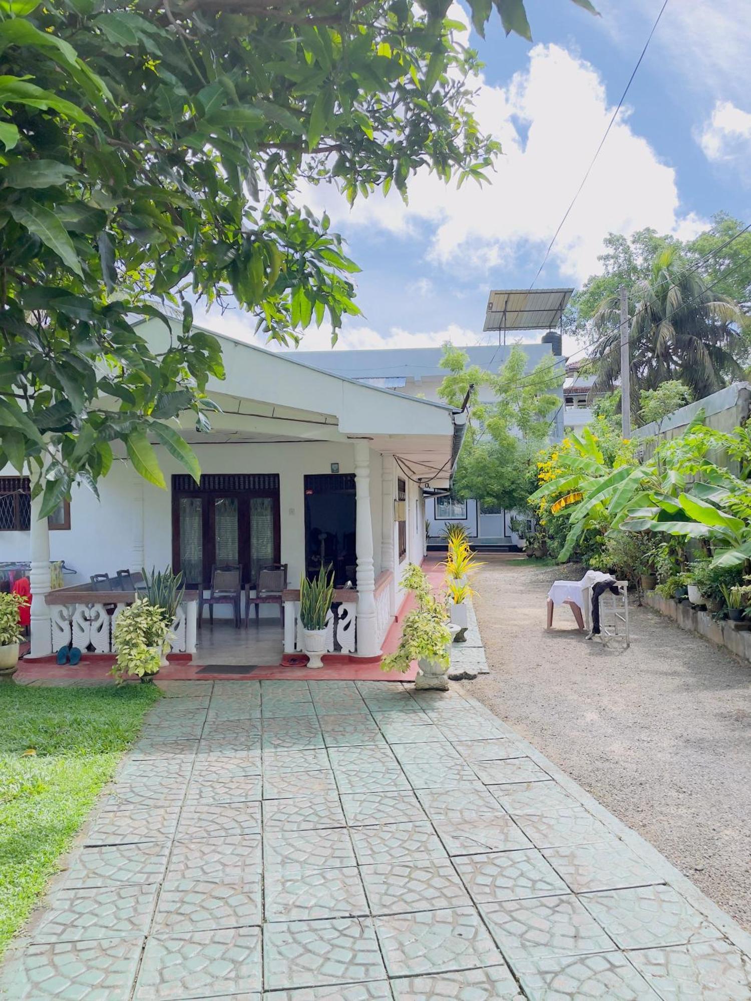 Apartament Araliya White House Negombo Zewnętrze zdjęcie