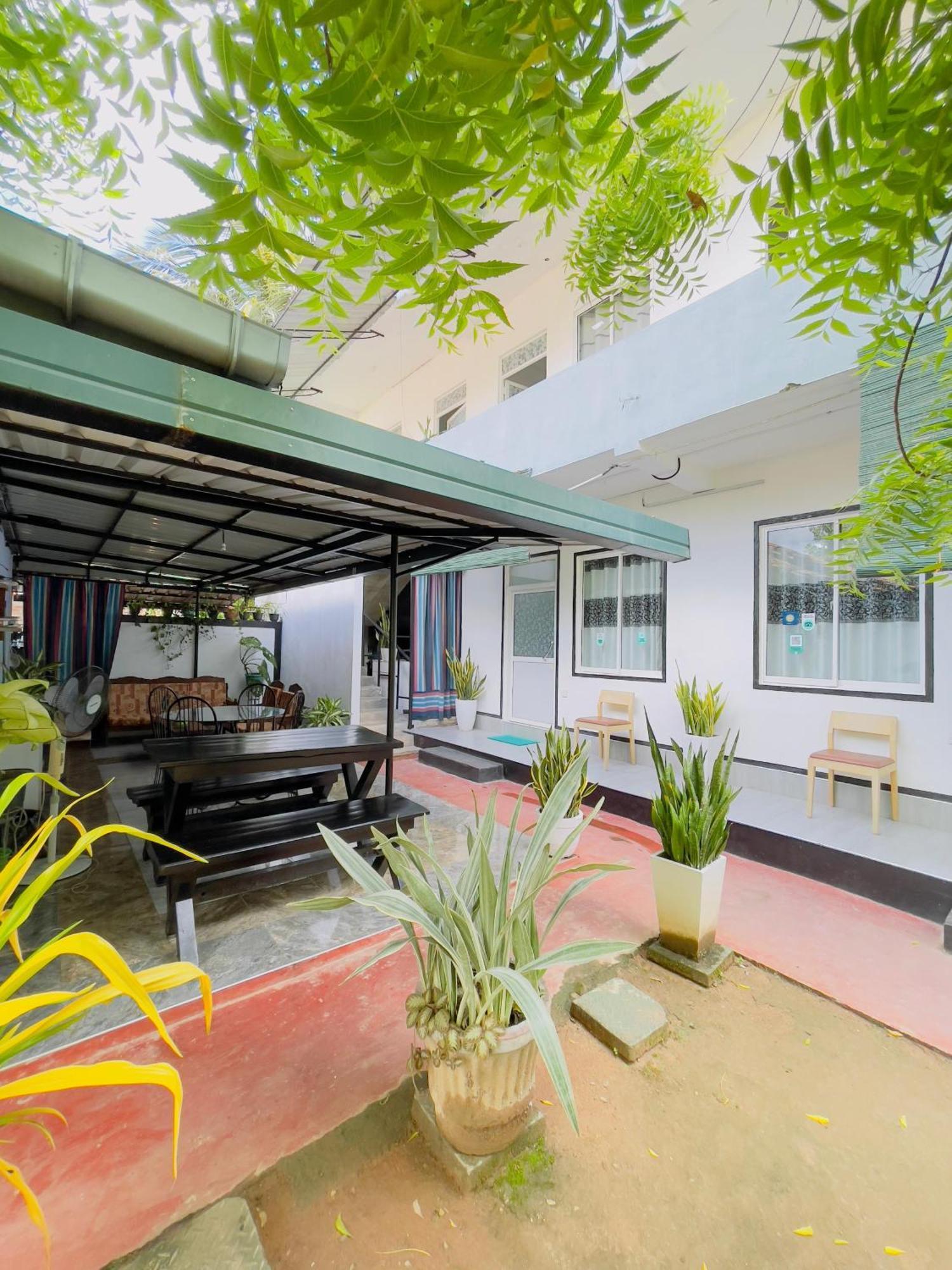 Apartament Araliya White House Negombo Zewnętrze zdjęcie